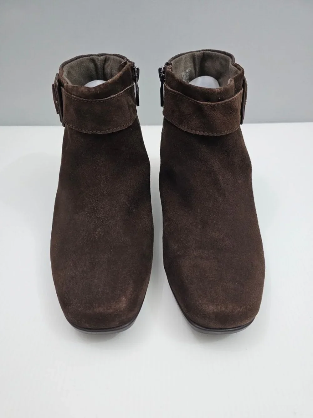Munro Callie Zip Ankle Boot Womens 8.5 Brown Suede Comfort Low Heel Buckle Strap